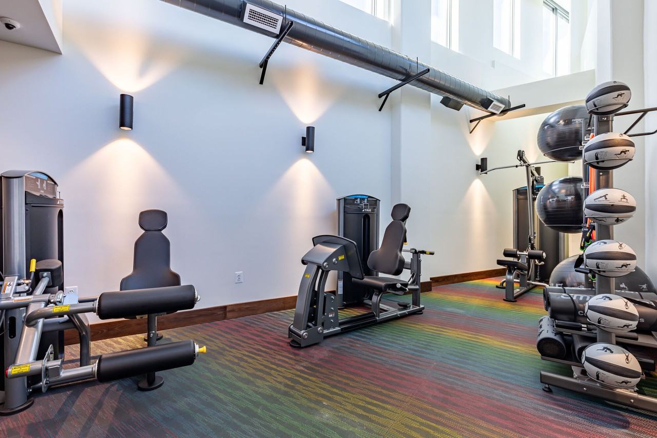 9 New York Avenue Northwest - Photo 5 of 6