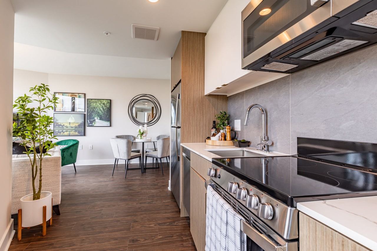 9 New York Avenue Northwest - Photo 2 of 6