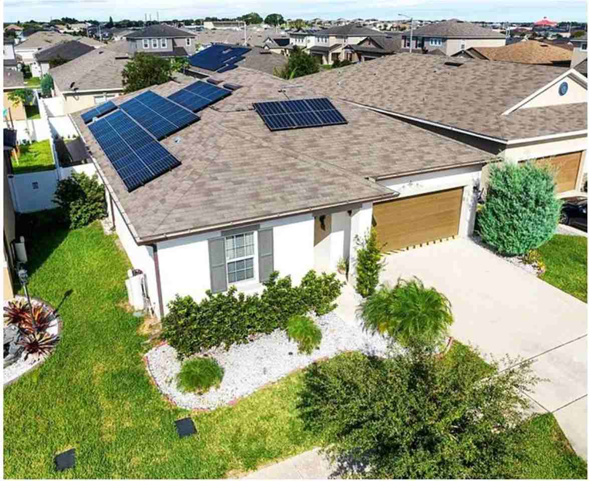 558 Meadow Pointe Dr - Photo 3 of 30