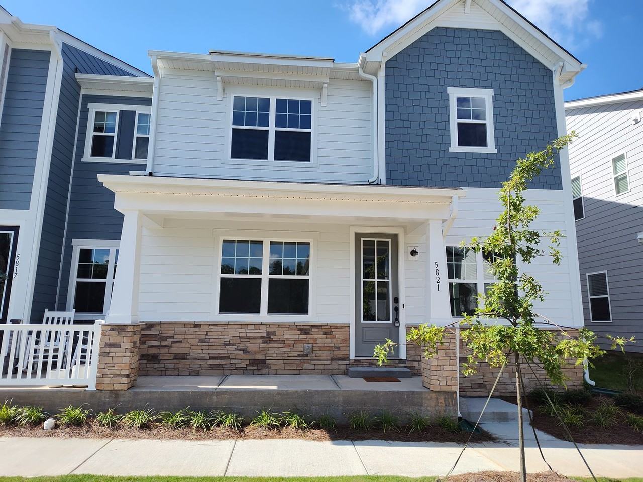 5821 Wentwood Ct - Photo 2 of 30