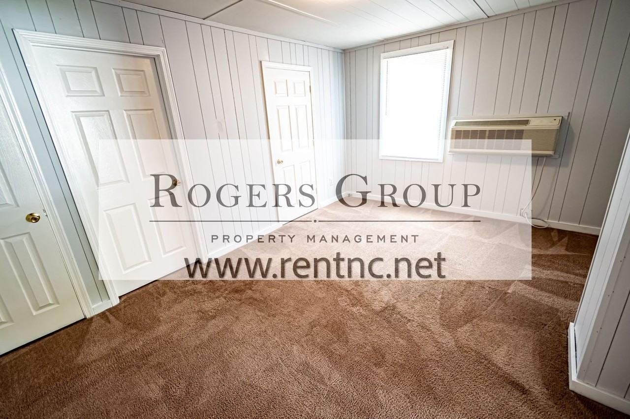 #317 - 1230 Hight St Duplex - Photo 3 of 6