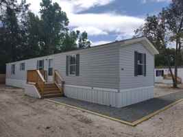 featured image of 1004 10th St