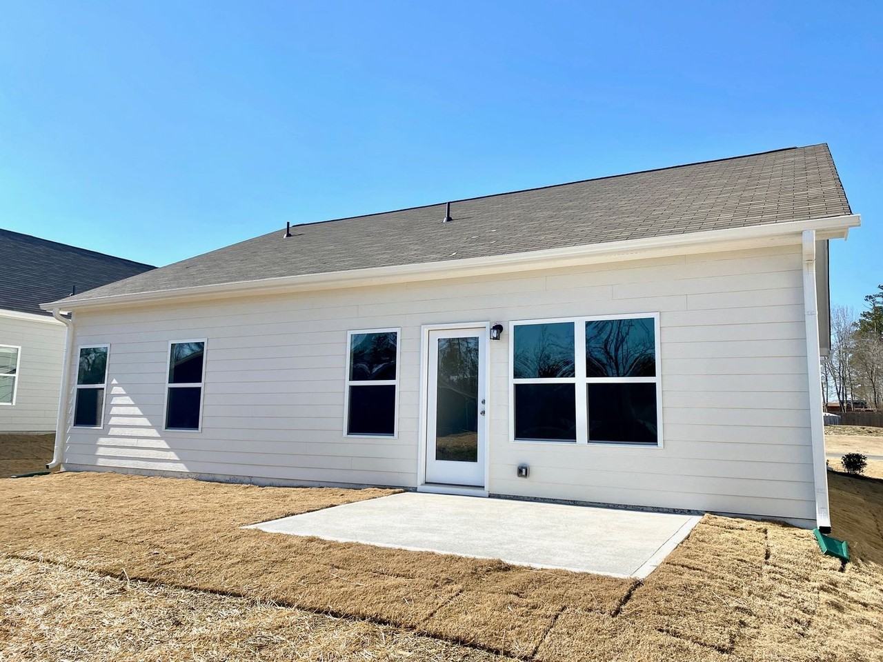 18 Pippin Pl Ne - Photo 2 of 8