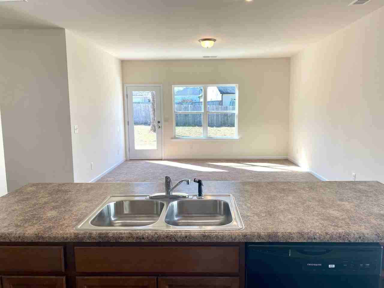 18 Pippin Pl Ne - Photo 5 of 8