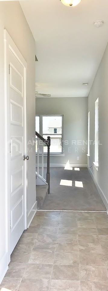 6559 Cathwick Way - Photo 5 of 38