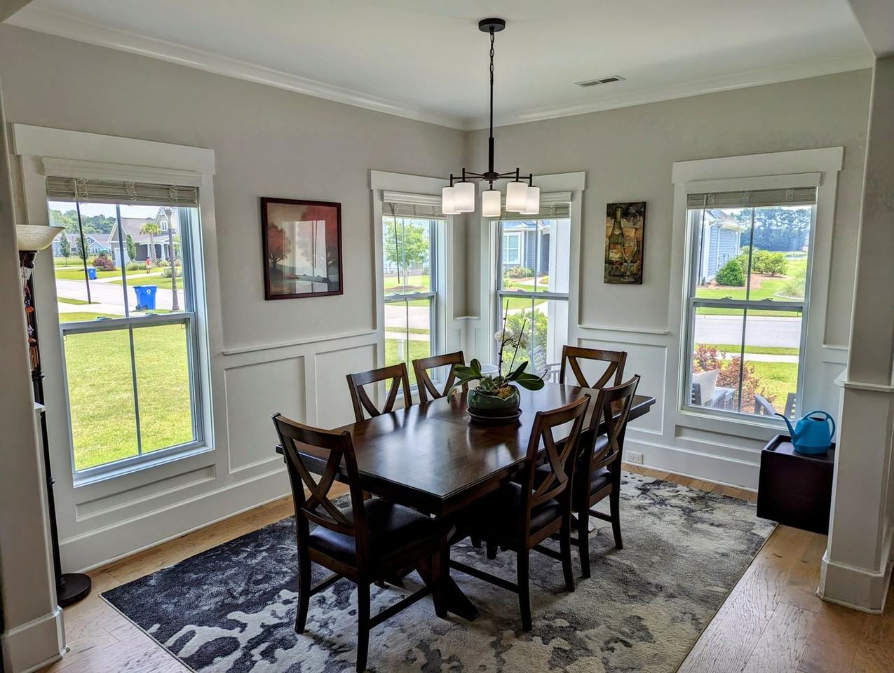 330 Summerhouse Dr - Photo 6 of 35