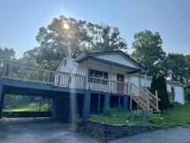 978 Oak Dr - Photo 1 of 1