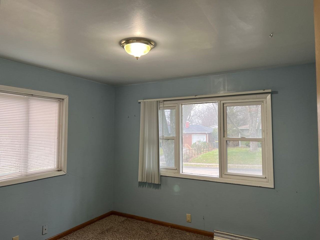 506 Meadow St - Photo 7 of 12