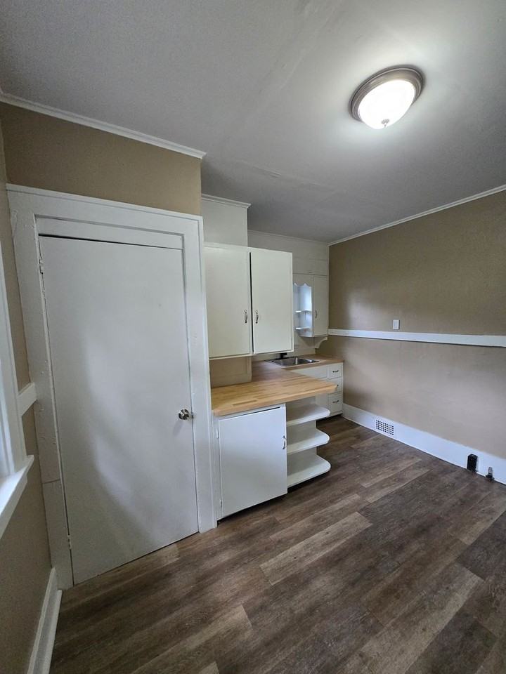 91-93 Quincy Street - Photo 2 of 15