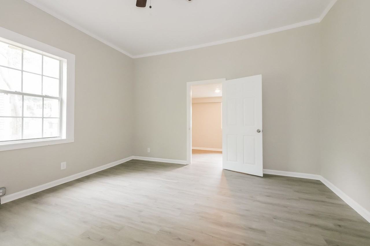 725 Williams St - Photo 7 of 19