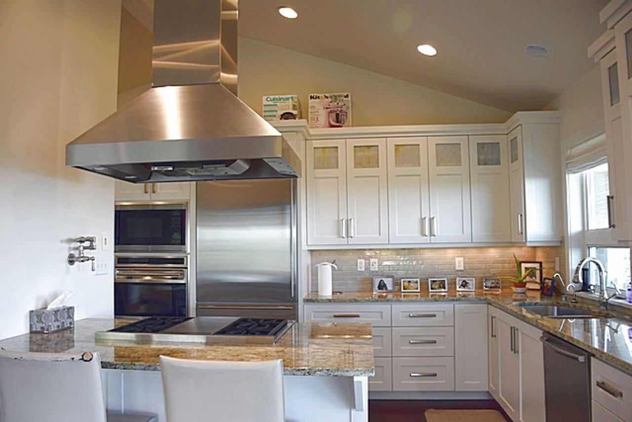 2430 S Promontory Dr - Photo 2 of 17