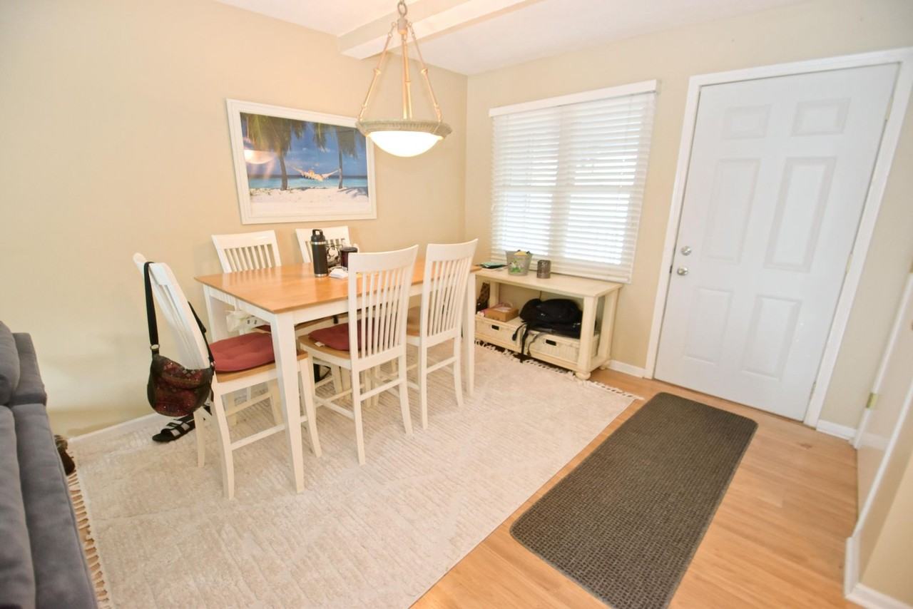 1523 N Oakhill Dr - Photo 7 of 24