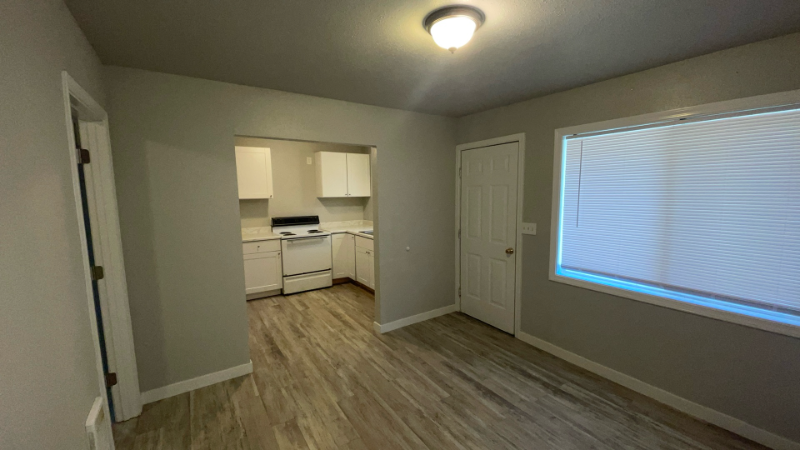 63671 Harriet Rd - Photo 6 of 9