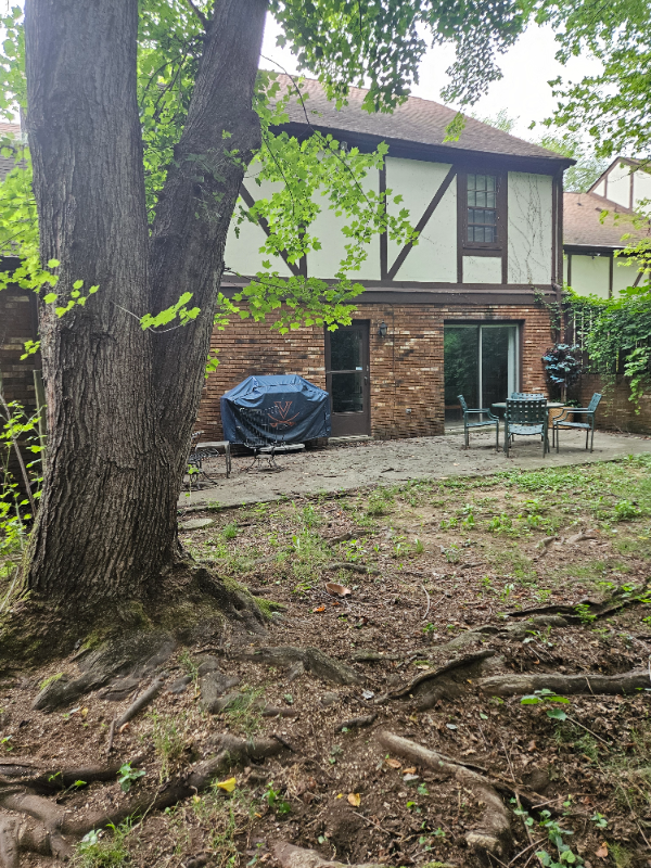 1058 Old Country Club Rd Nw - Photo 3 of 5