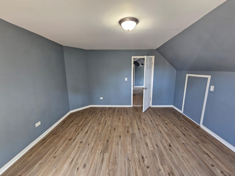 5706 S Ada St - Photo 3 of 15