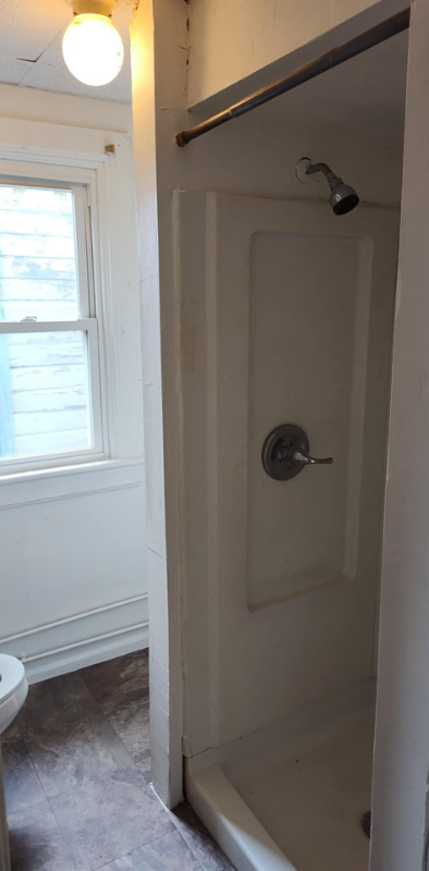 119 E 5th Ave - Photo 2 of 7