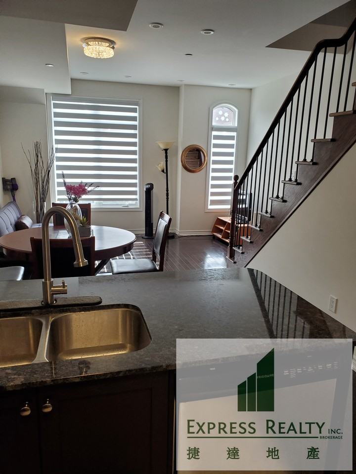 39 Drewry Avenue - Photo 3 of 21