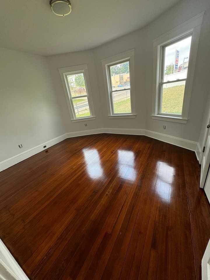 984 Washington Street #1 - Photo 3 of 9