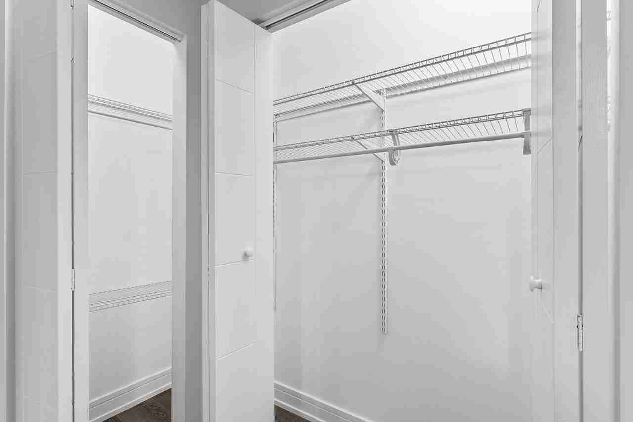 The 1521 Sherwin - Photo 7 of 31