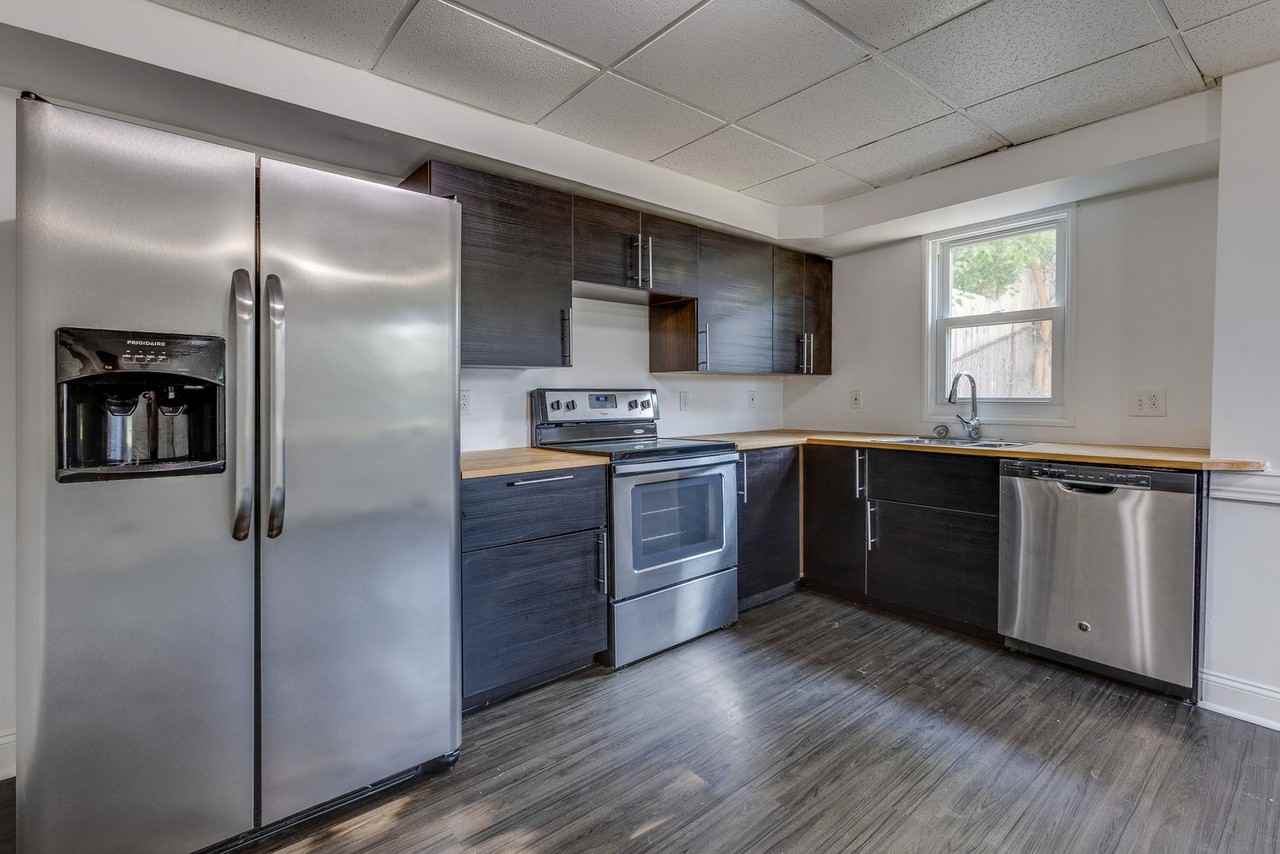 81 Westwood St - Photo 5 of 32