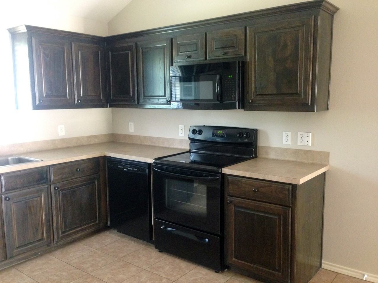 17104 Sentinel Ln - Photo 7 of 19