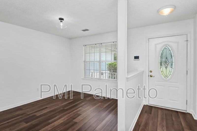 212 Brookstone Way - Photo 5 of 40