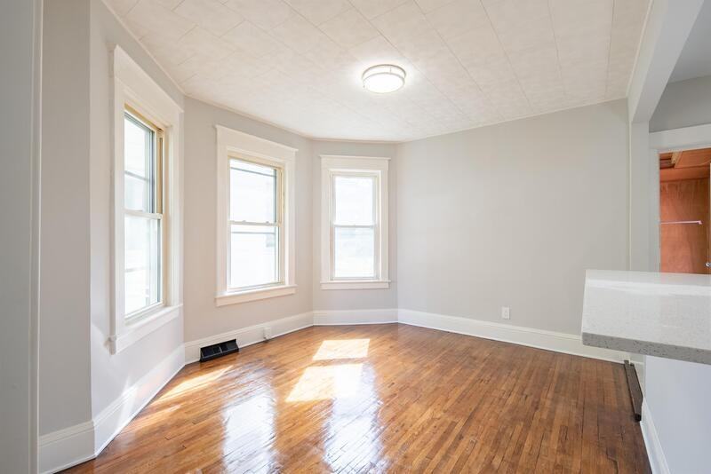 207 7th Ave - Photo 2 of 38