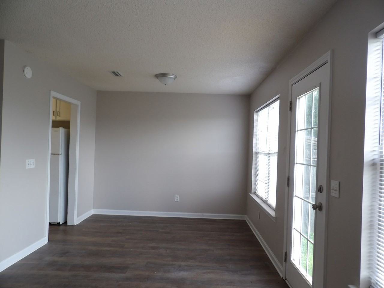 3126 Achey Dr - Photo 3 of 6