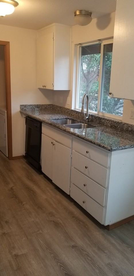 Upper Park - Photo 3 of 10