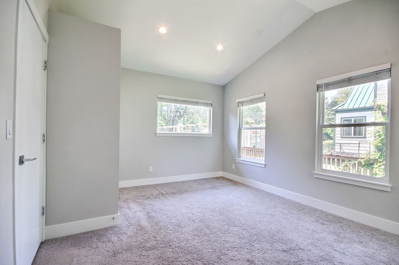33732 Se Hudson Rd - Photo 7 of 23