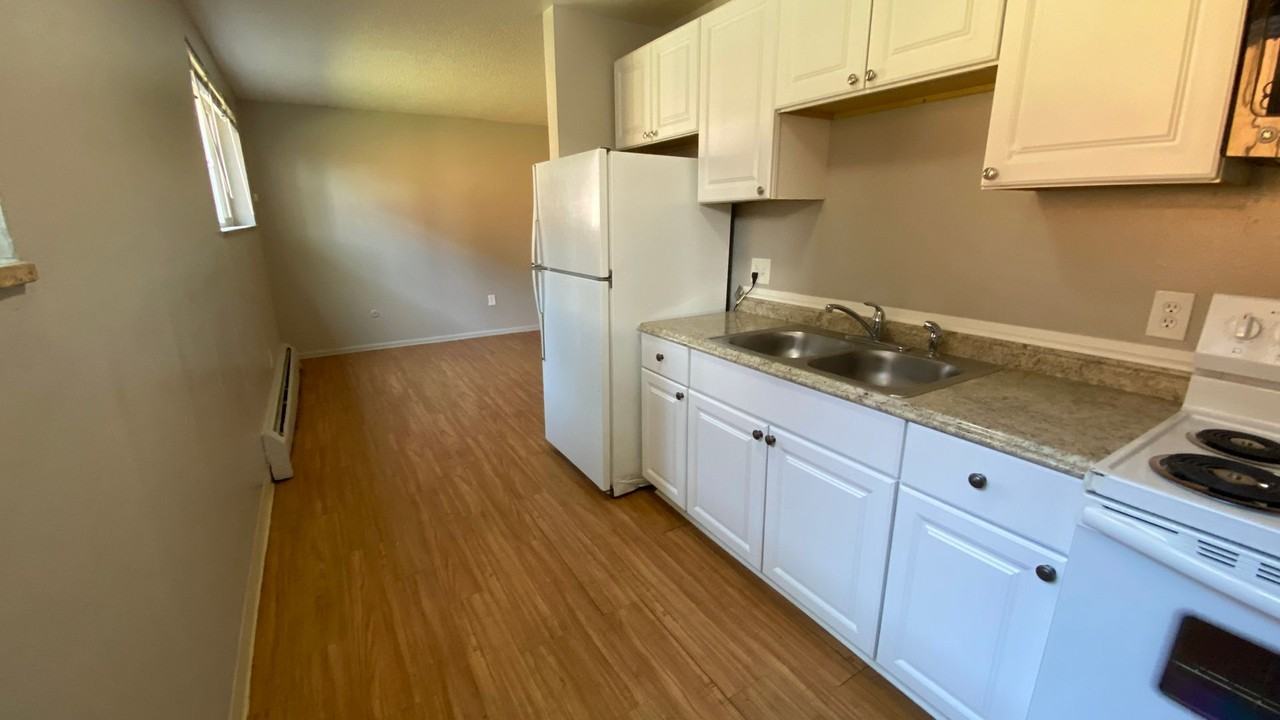 1588 Macon Street #103 - Photo 6 of 10