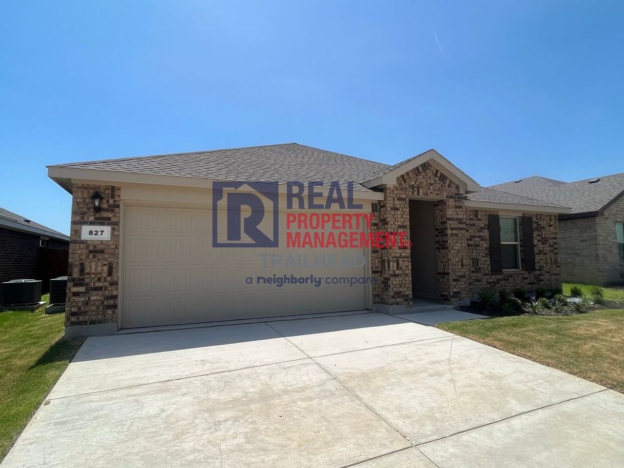 827 Peighton Dr - Photo 3 of 20