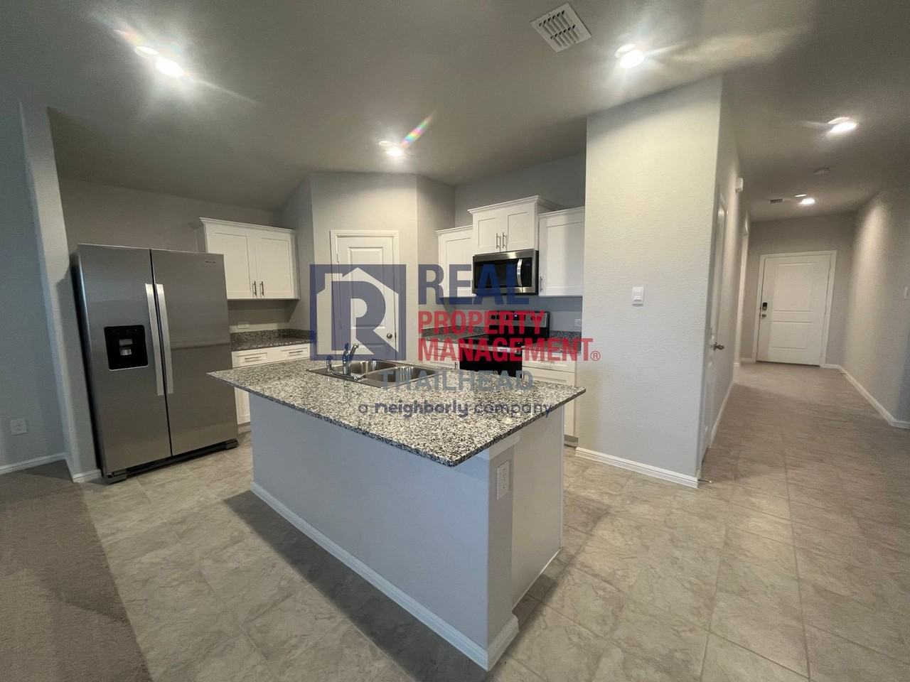 827 Peighton Dr - Photo 6 of 20