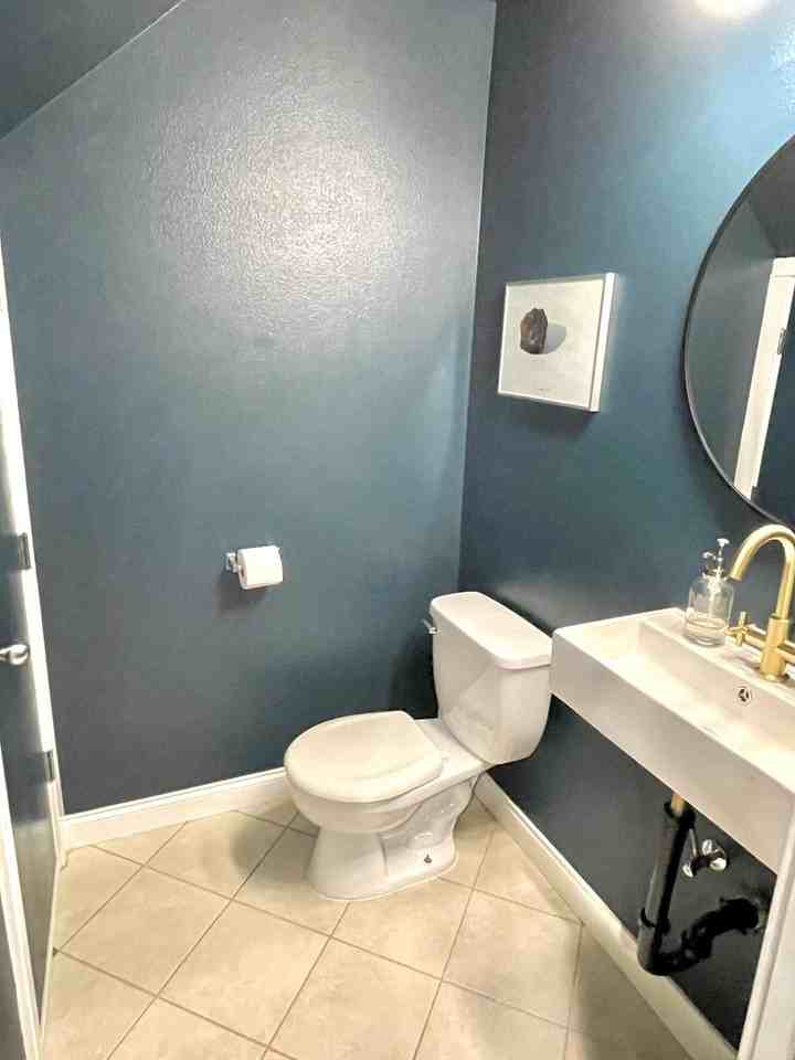 1128 Ne 60th Ave - Photo 7 of 19