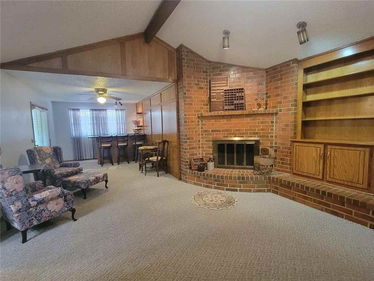 10417 Falcon Pl - Photo 2 of 16