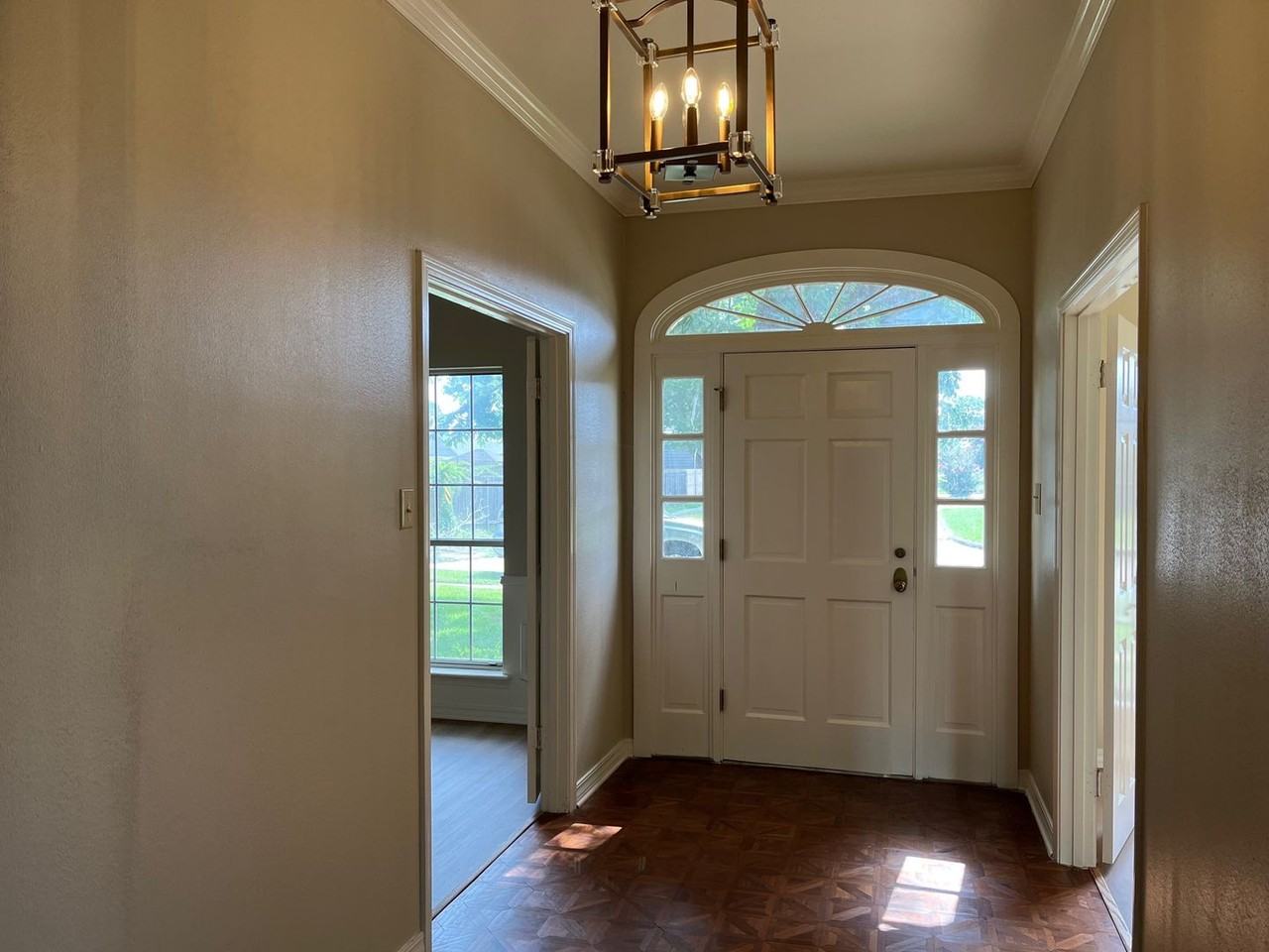 500 S Dresden Ct - Photo 6 of 21