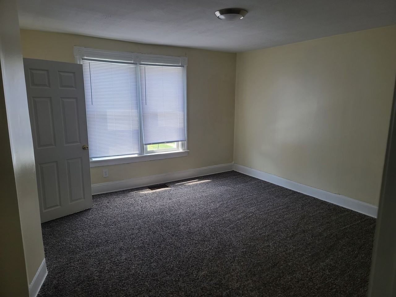 233 Scioto Ave - Photo 3 of 8