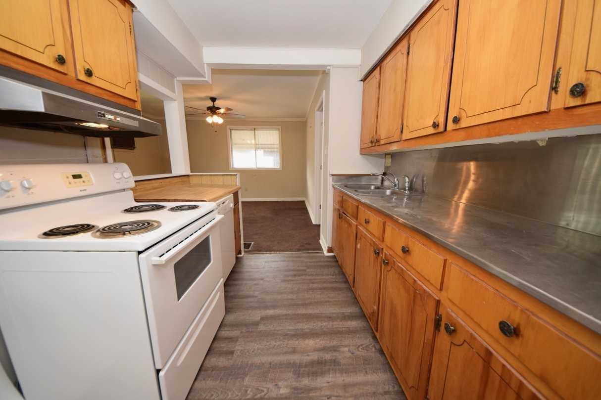 3619 Marion Ave - Photo 5 of 18