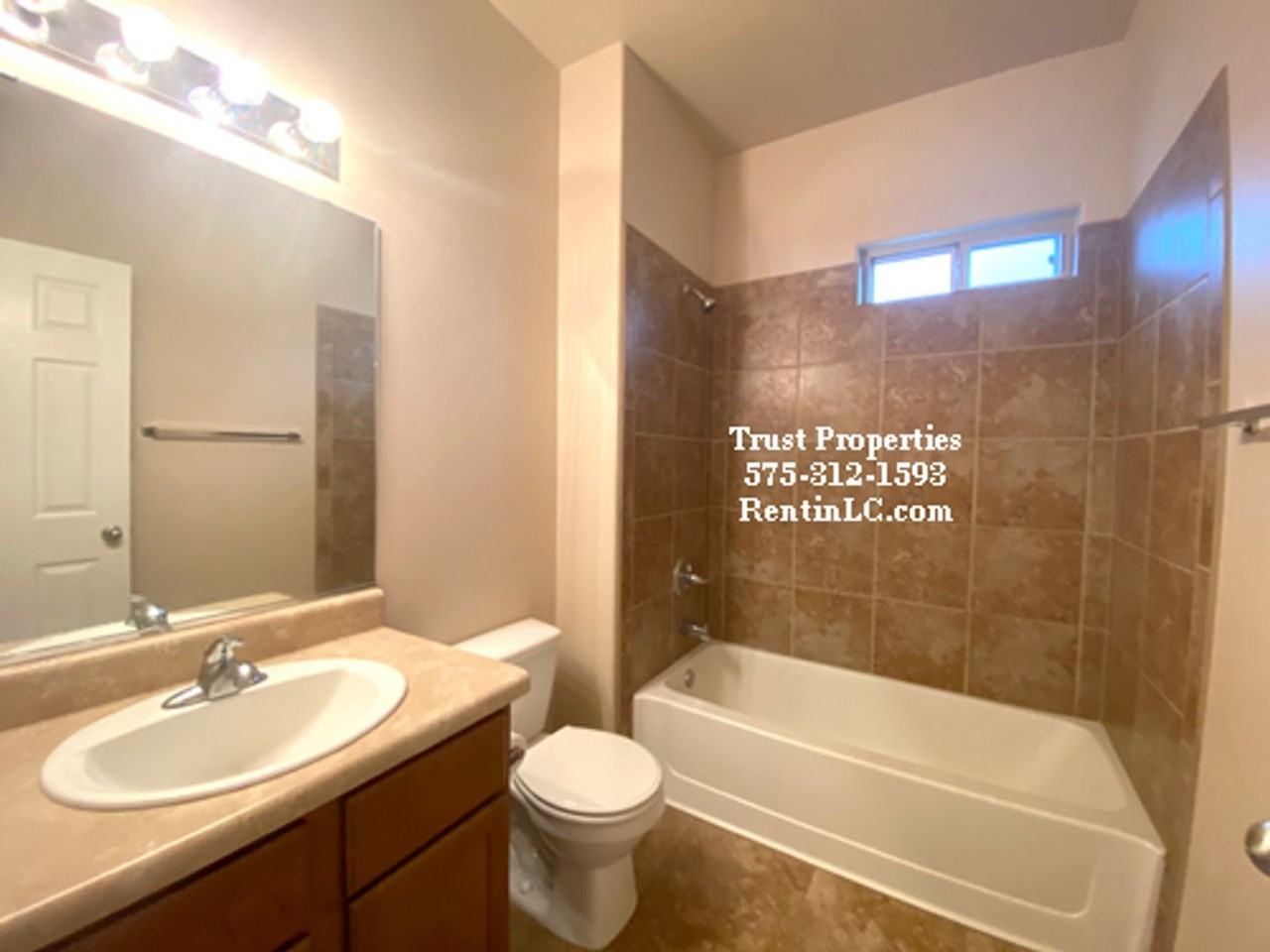 5553 Gobi Ln - Photo 7 of 9