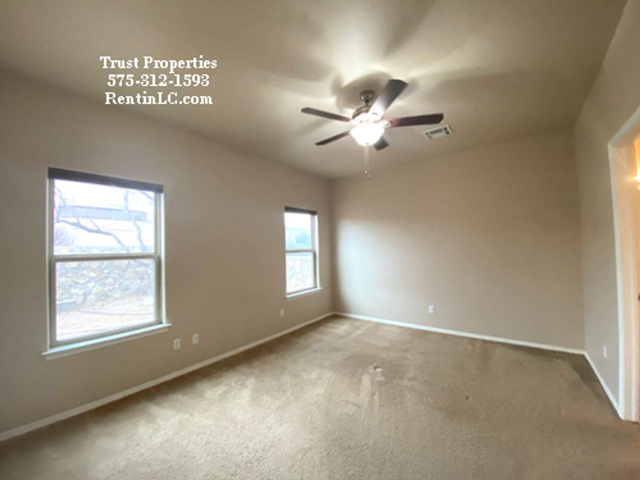 5553 Gobi Ln - Photo 5 of 9