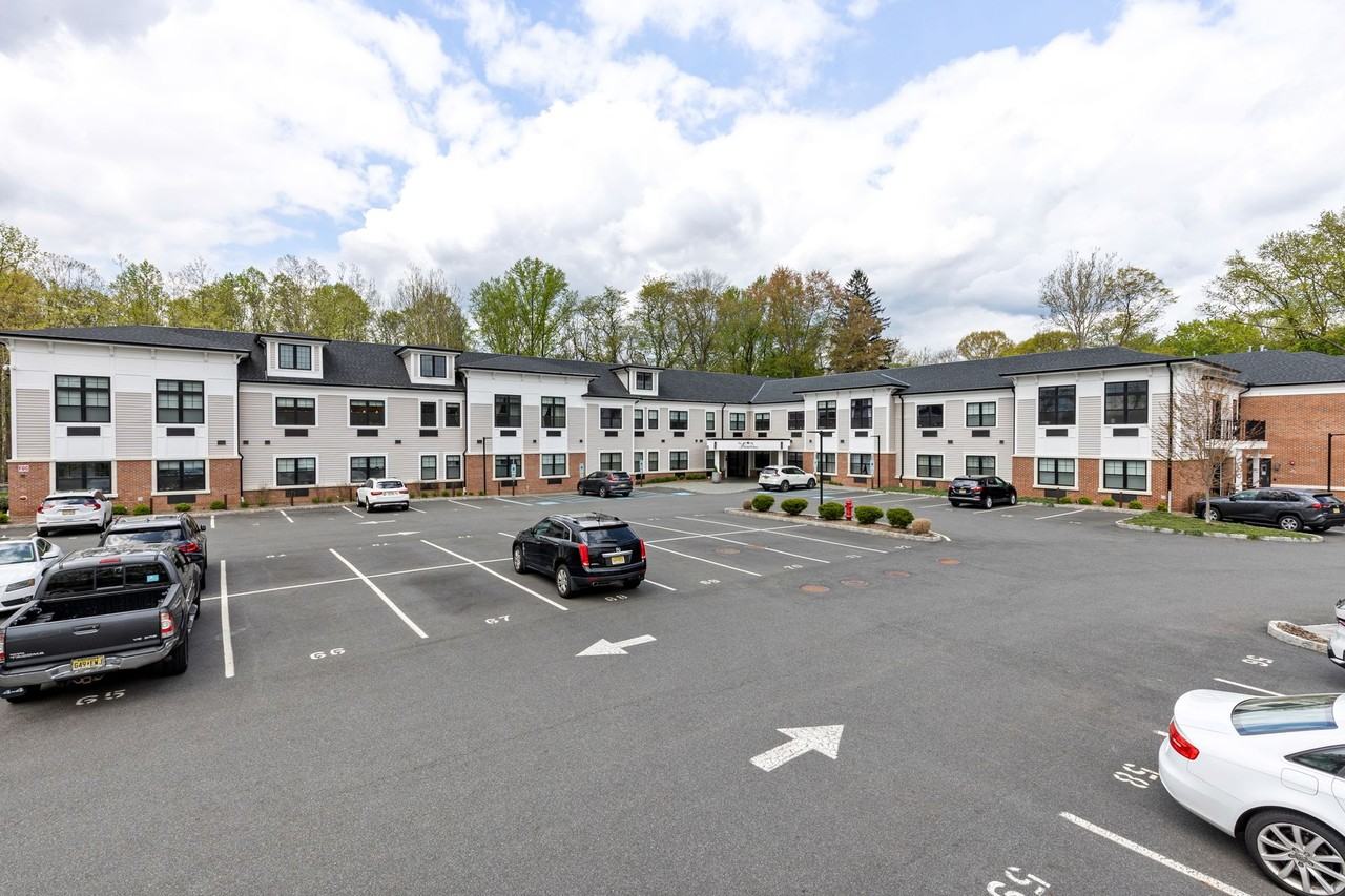 The Preserve At Hillsdale - Photo 2 of 17