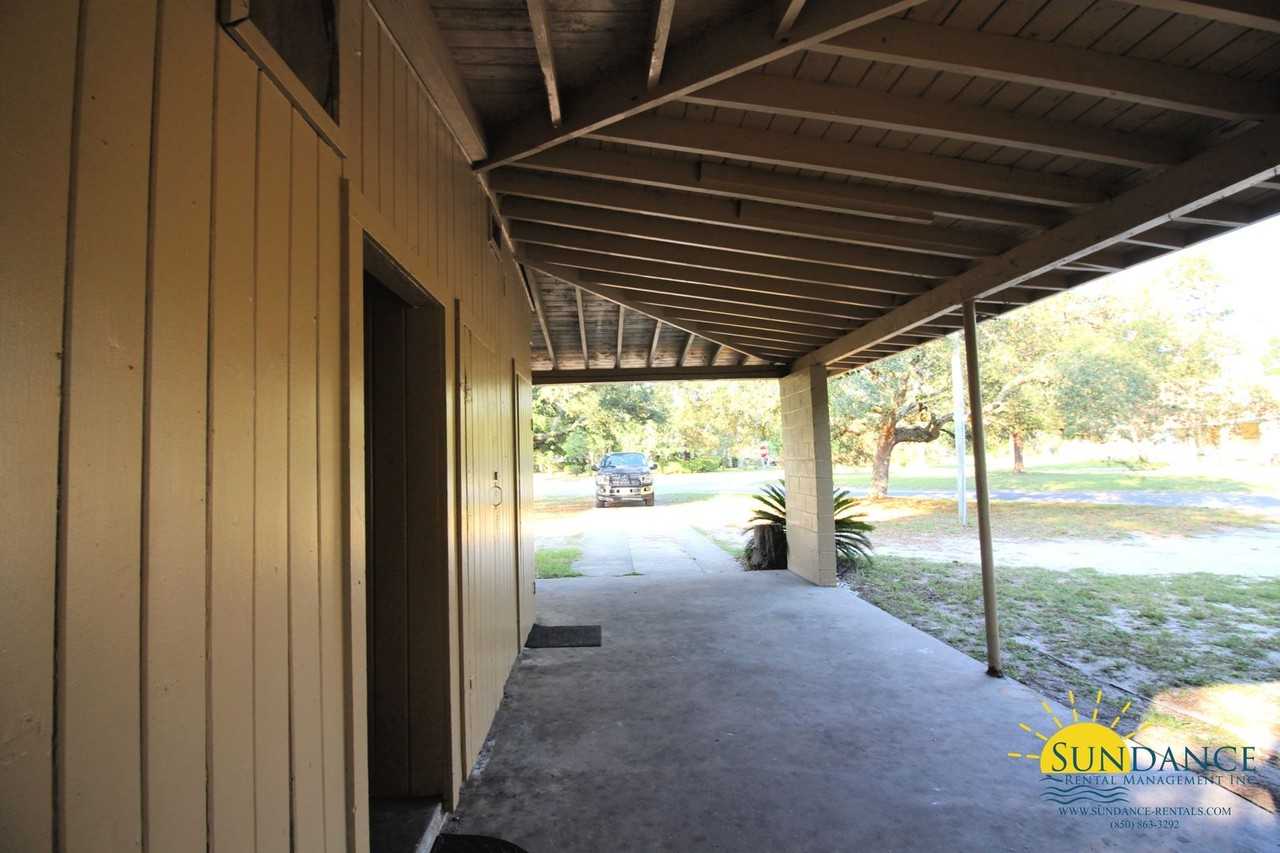 101 Wellington Rd - Photo 2 of 5
