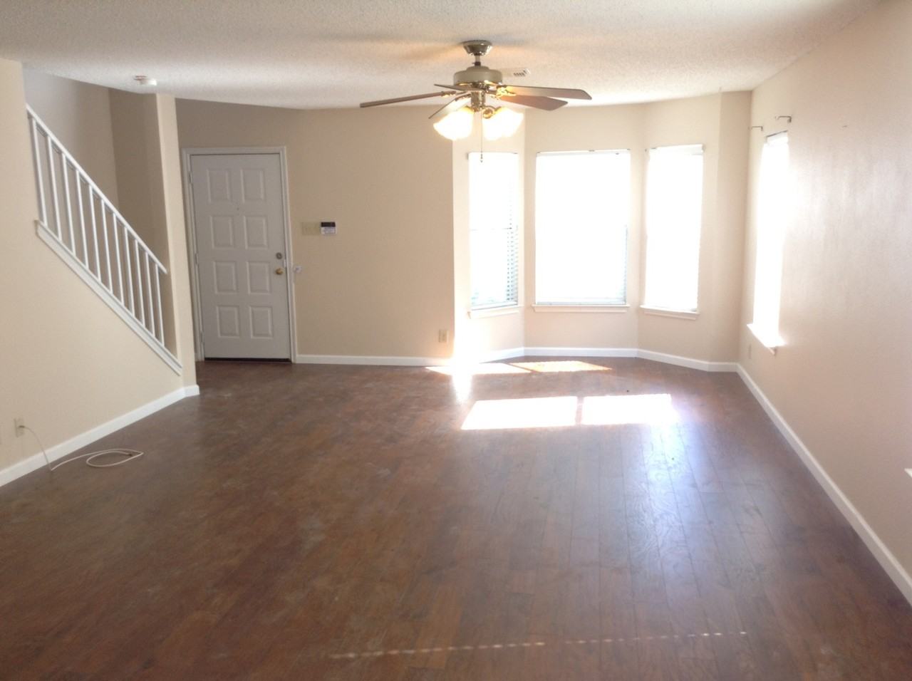 2810 Redrock Trl - Photo 2 of 19