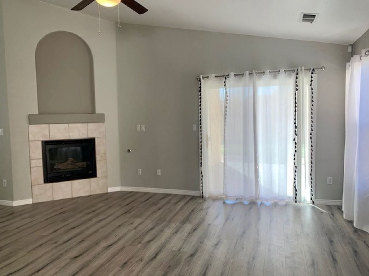 8605 Quail Creek Ct Ne - Photo 3 of 15