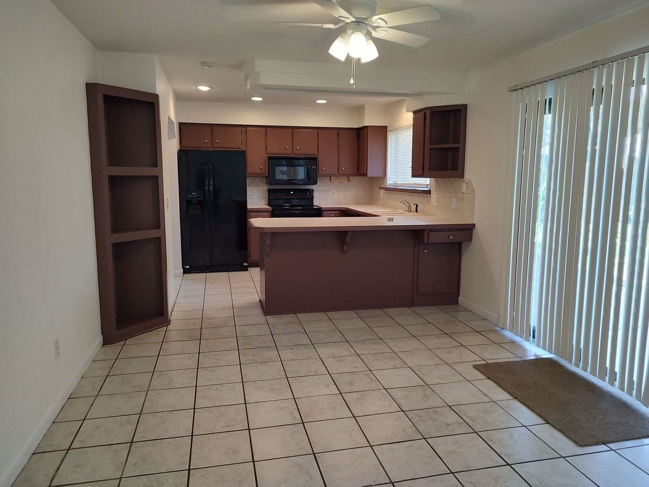 133 Sandollar Dr - Photo 2 of 10