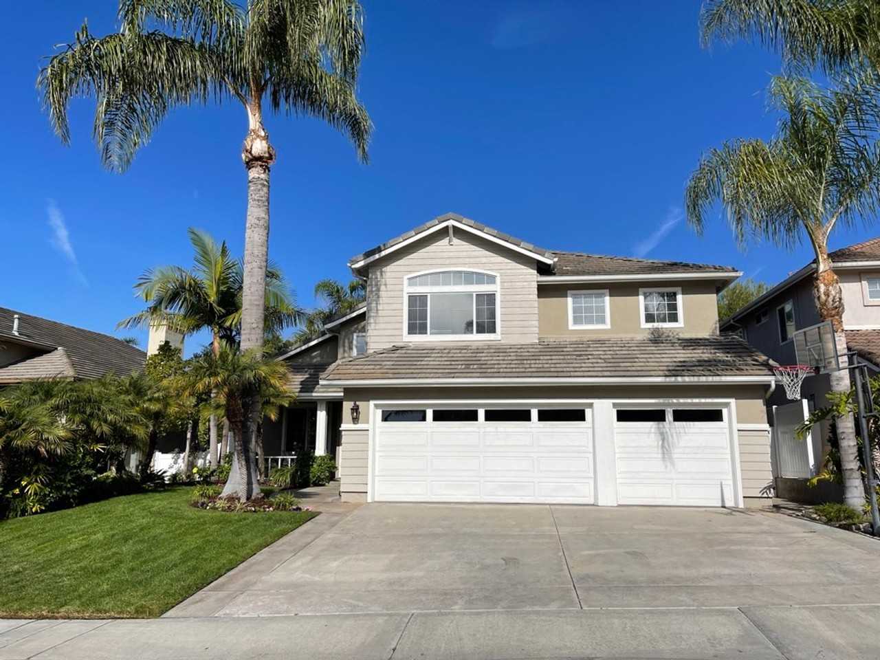 1608 Via Tulipan - Photo 2 of 41