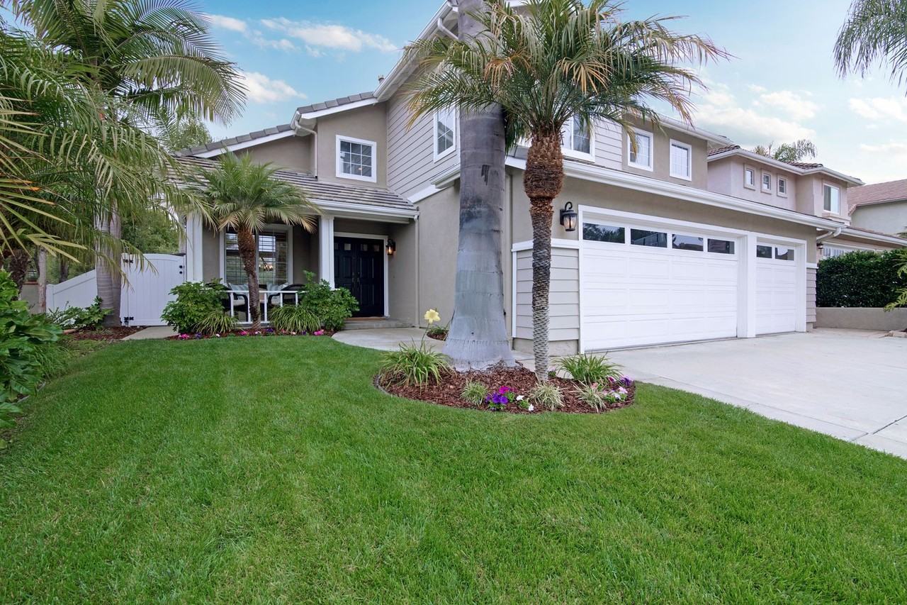 1608 Via Tulipan - Photo 3 of 41