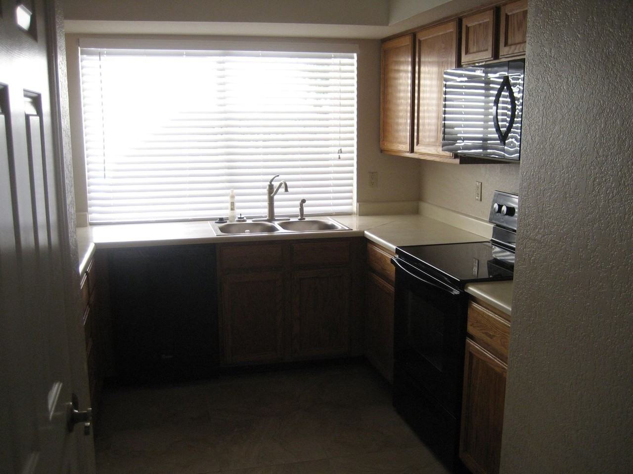 10913 E Hope Dr - Photo 5 of 5