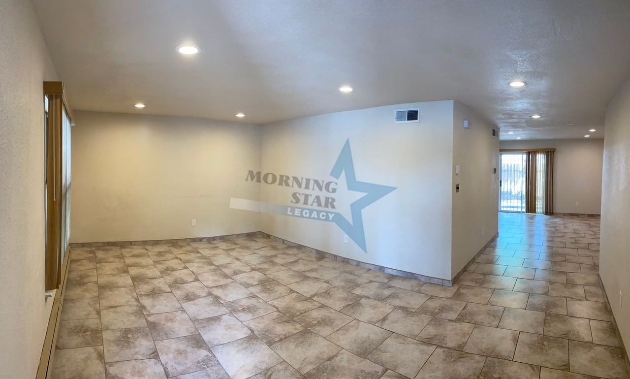 1345 Branson Ave - Photo 2 of 14