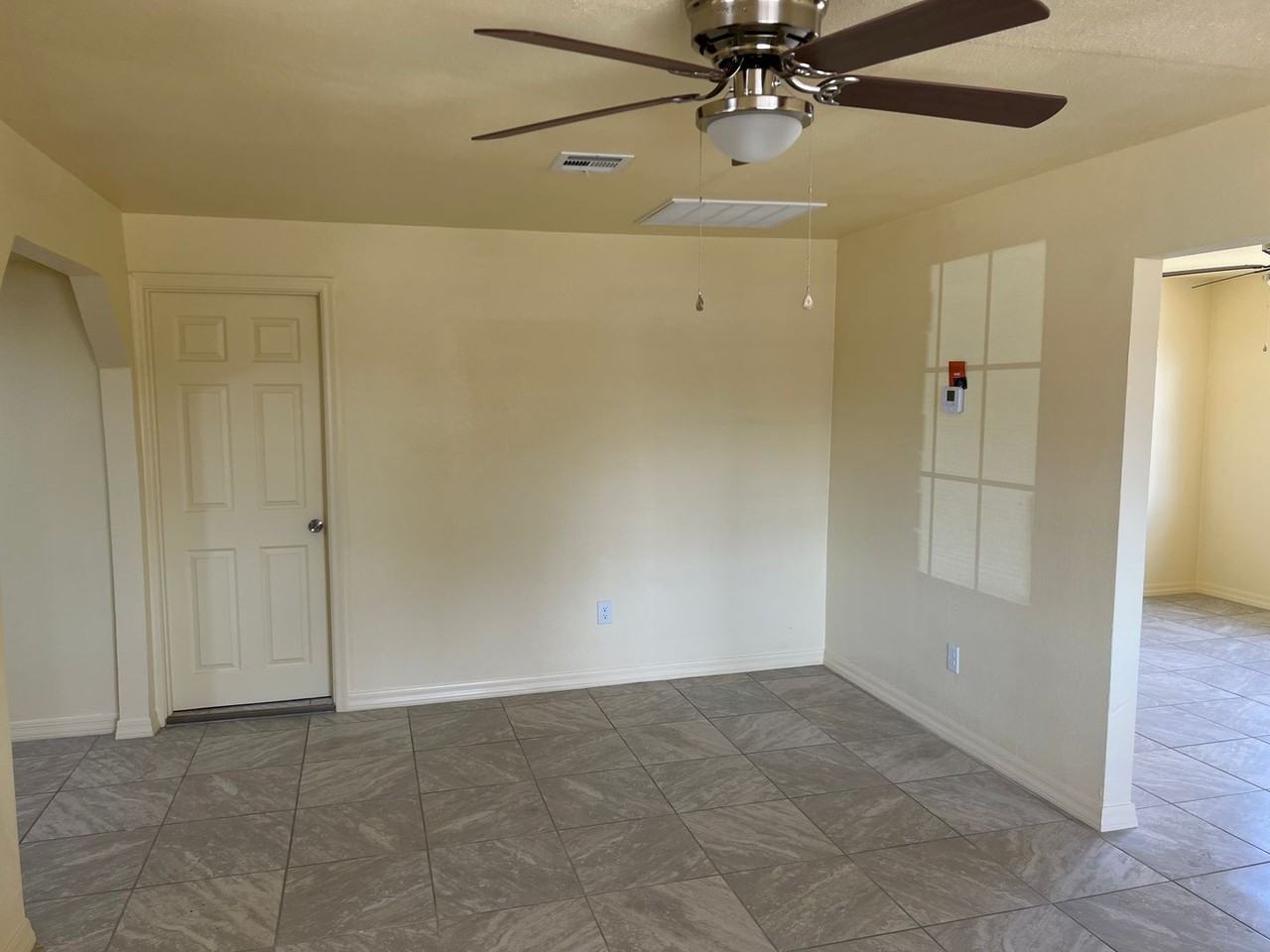 2132 E. 14th Place Duplex - Photo 2 of 20